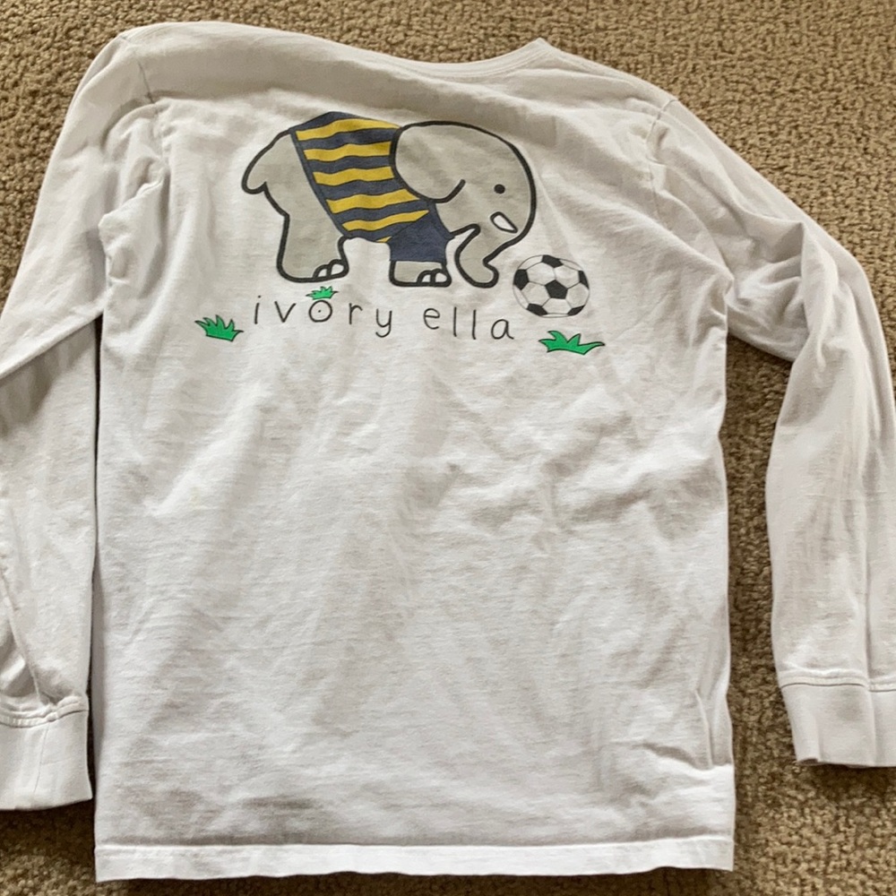 Ivory Ella sz medium soccer shirt